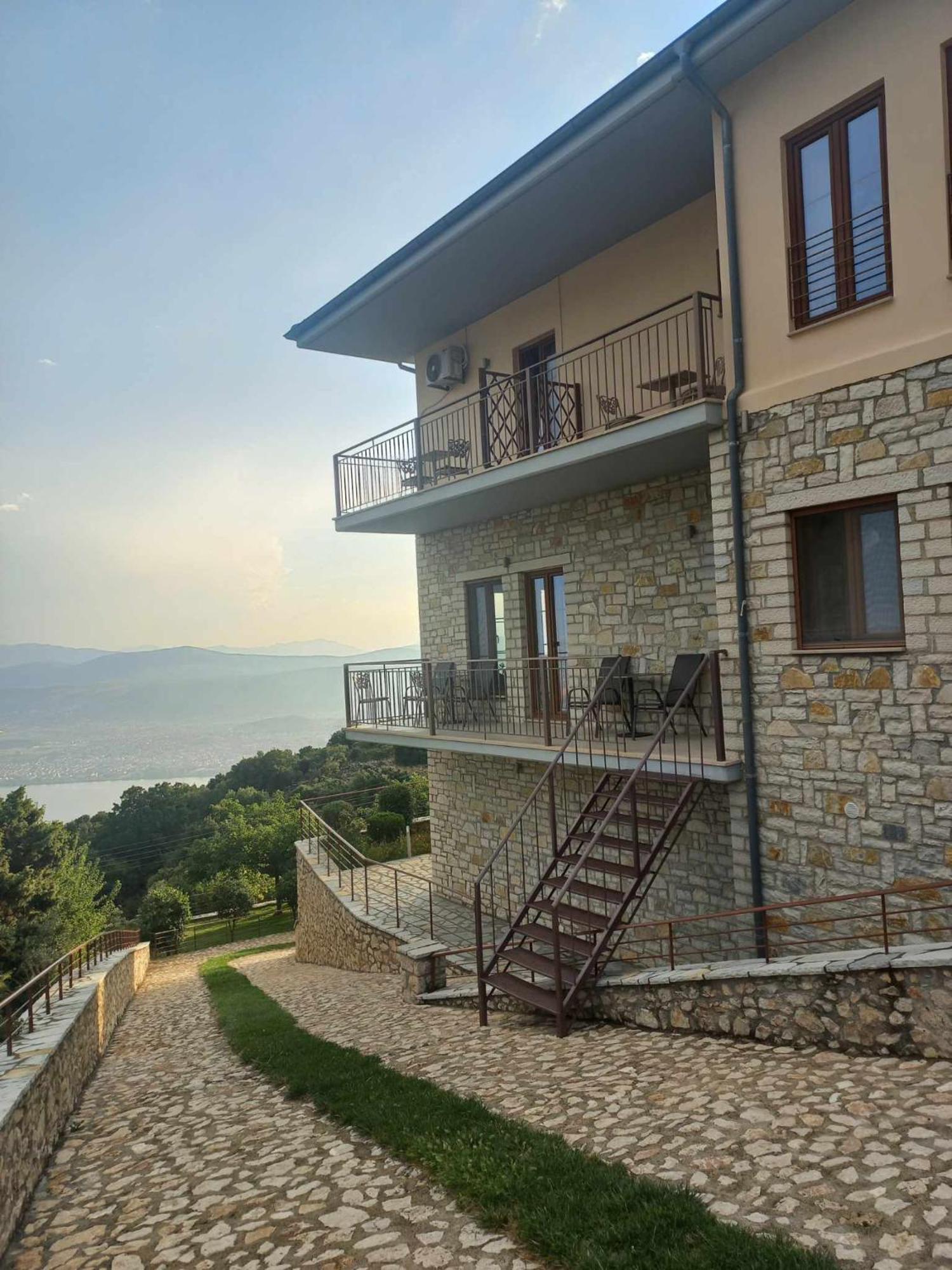 Arktos Hotel Ioannina Exterior foto